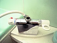 浴室用シャワーバス水栓の自在吐水口部のパッキン交換手順
